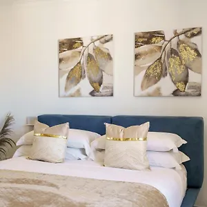 https://ortigia-boutique-suites.sicilyhotelsitaly.net