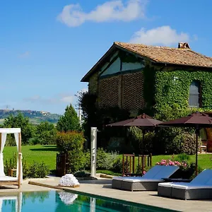 https://lolmo.it-tuscanyhotel.com